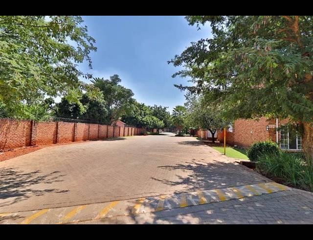 2 BEDROOM APARTMENT FOR SALE IN CLARINA